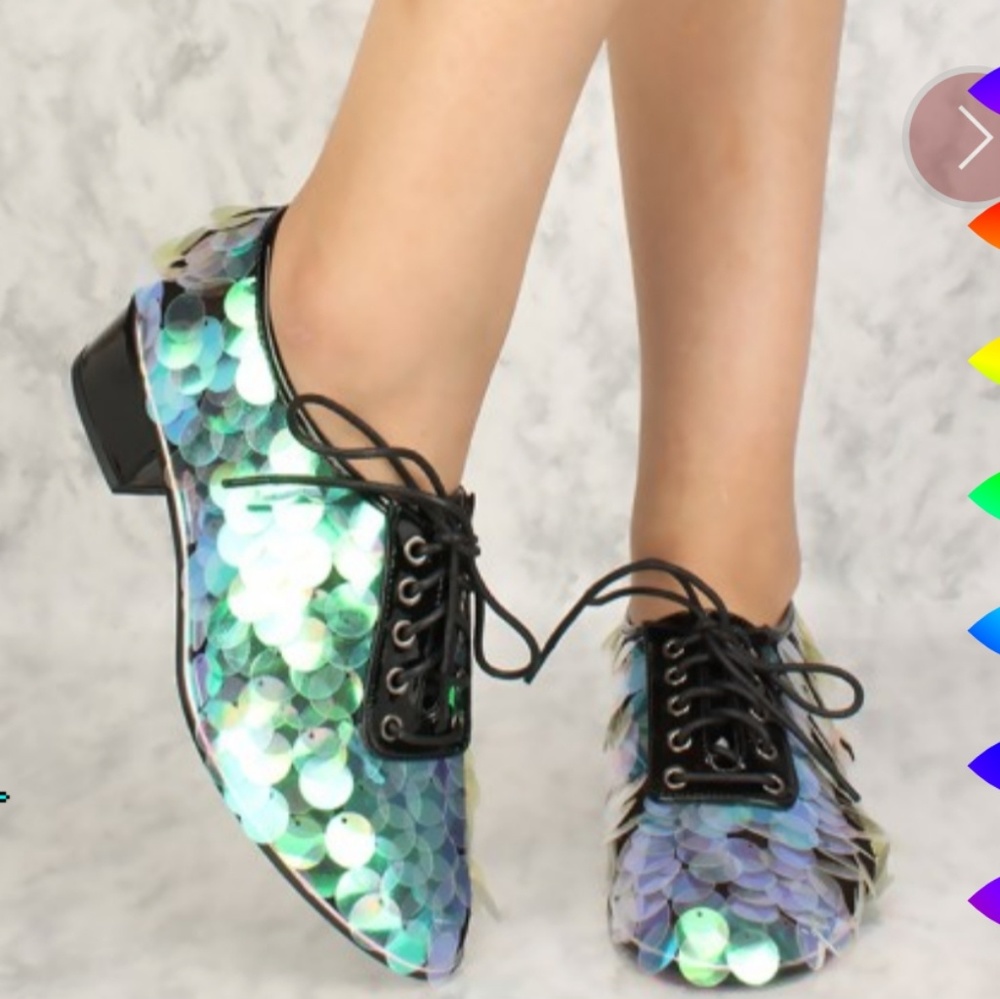 Holographic sequin shoes - Picture 3 of 8